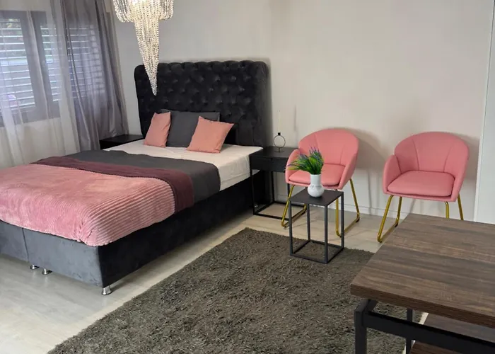 公寓 1 In Ruhiger Lage In